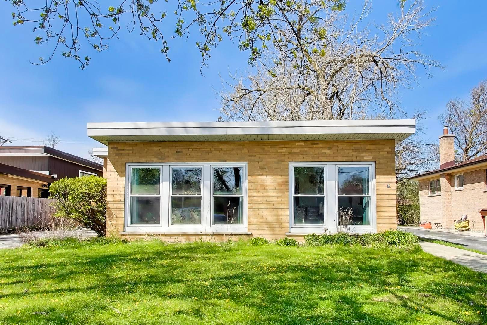 4050 Church Street — Skokie, IL 60076