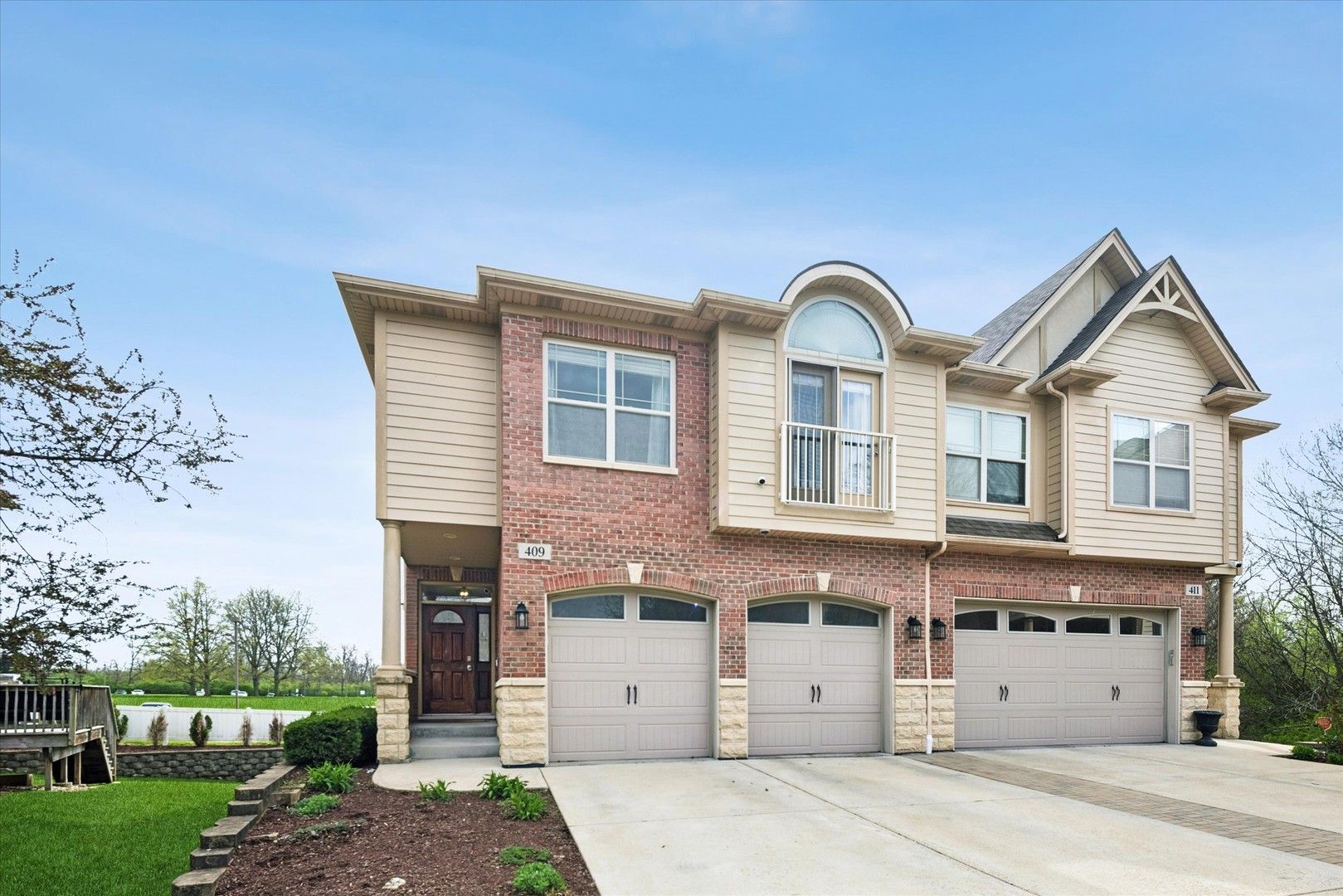 409 Provence Court — Lisle, IL 60532
