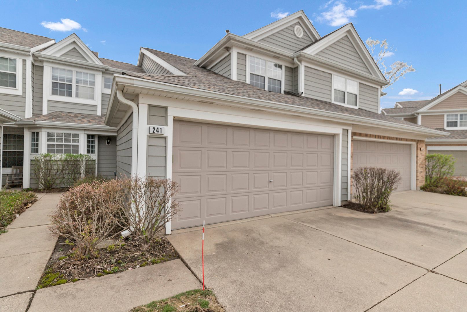 241 Woodstone Circle — Buffalo Grove, IL 60089