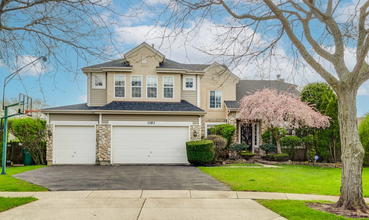 2203 Miramar Court, Buffalo Grove, IL 60089