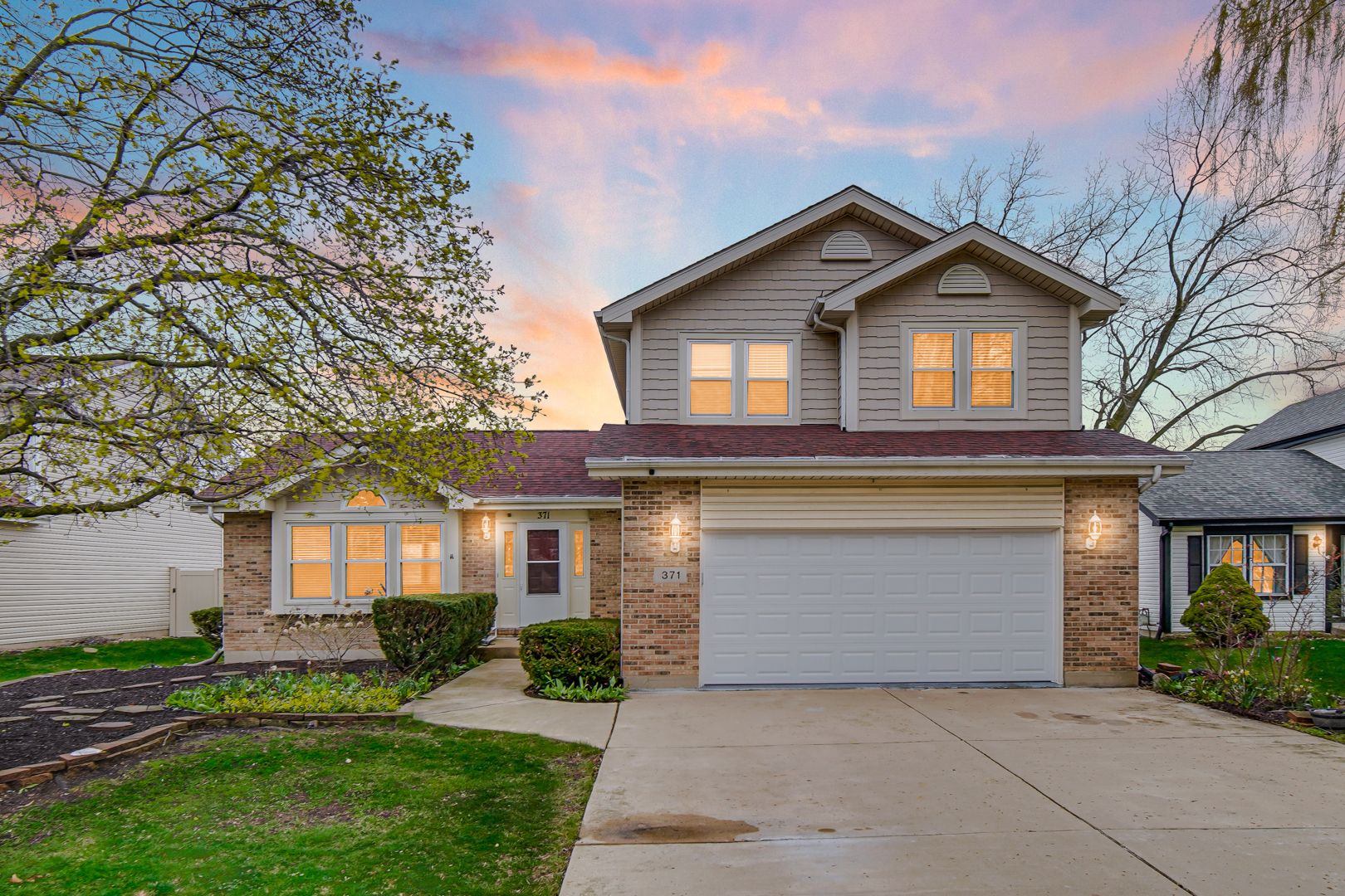371 Cimarron Court — Aurora, IL 60504