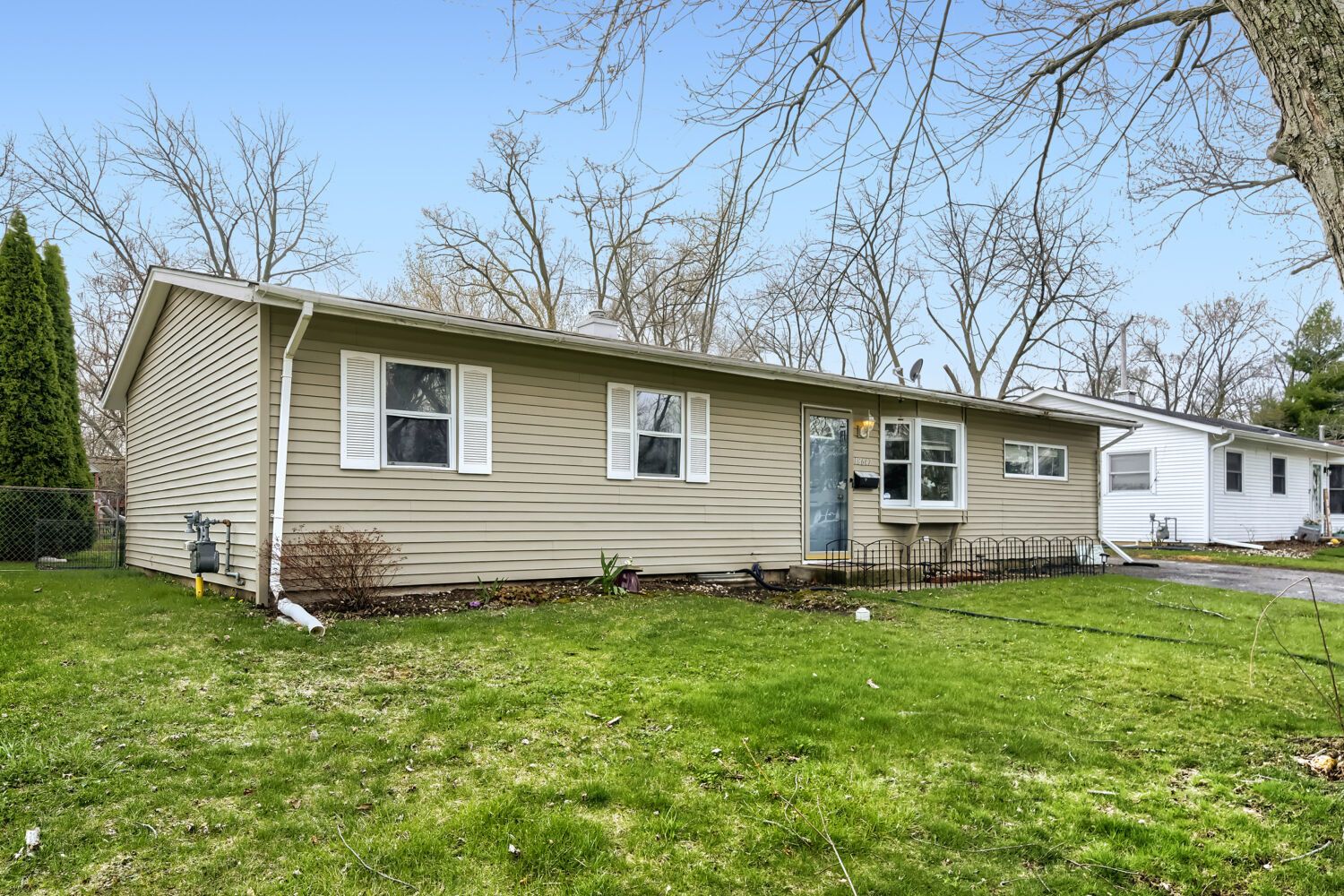 18647 W Pamela Place — Gurnee, IL 60031
