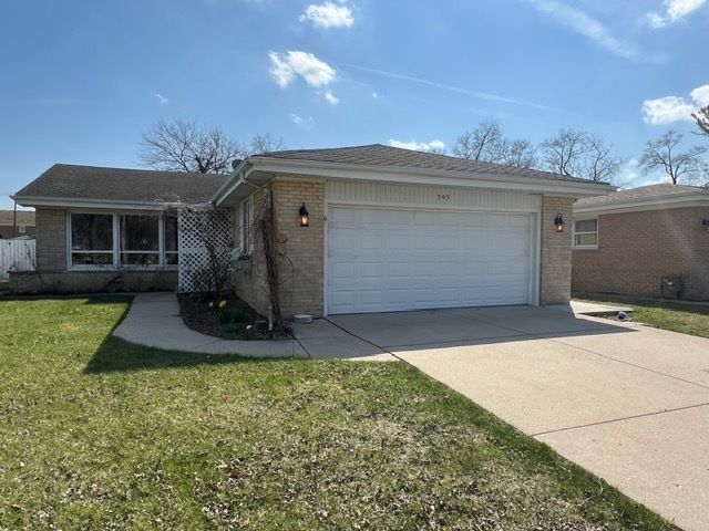793 TIMOTHY Lane — Des Plaines, IL 60016