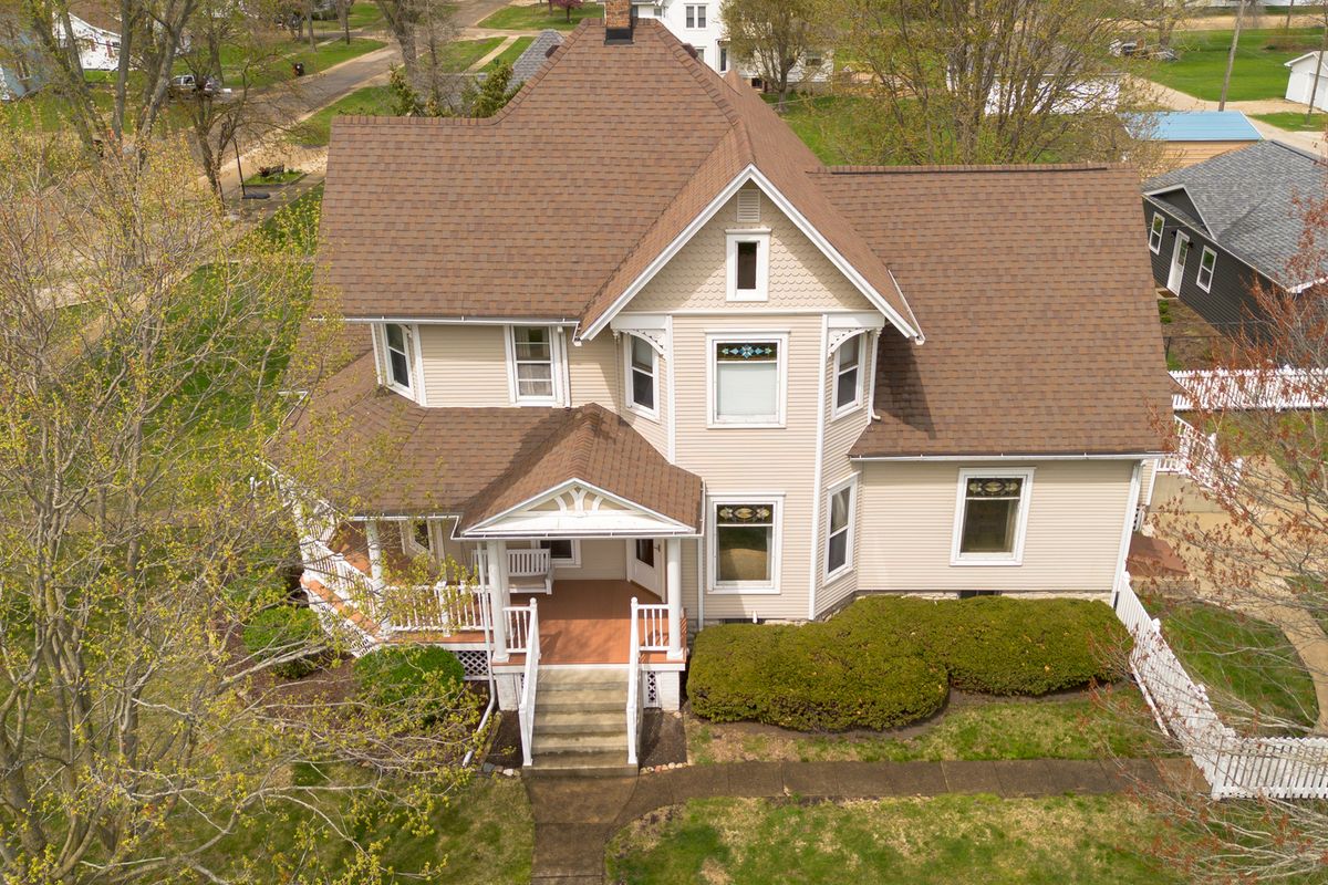 408 W First North Street, Wenona, IL 61377