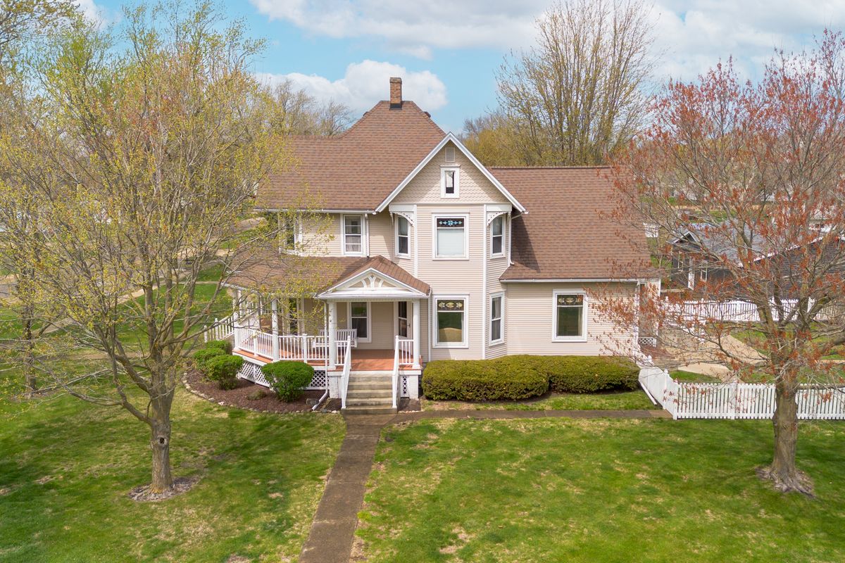 408 W First North Street, Wenona, IL 61377