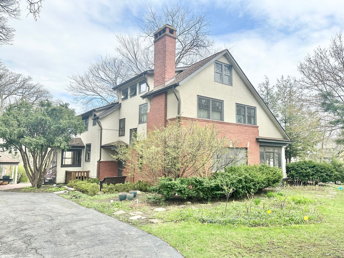 329 Hickory Street, Hinsdale, IL 60521