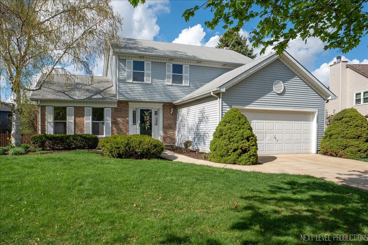 1227 Windemere Avenue — Naperville, IL 60564