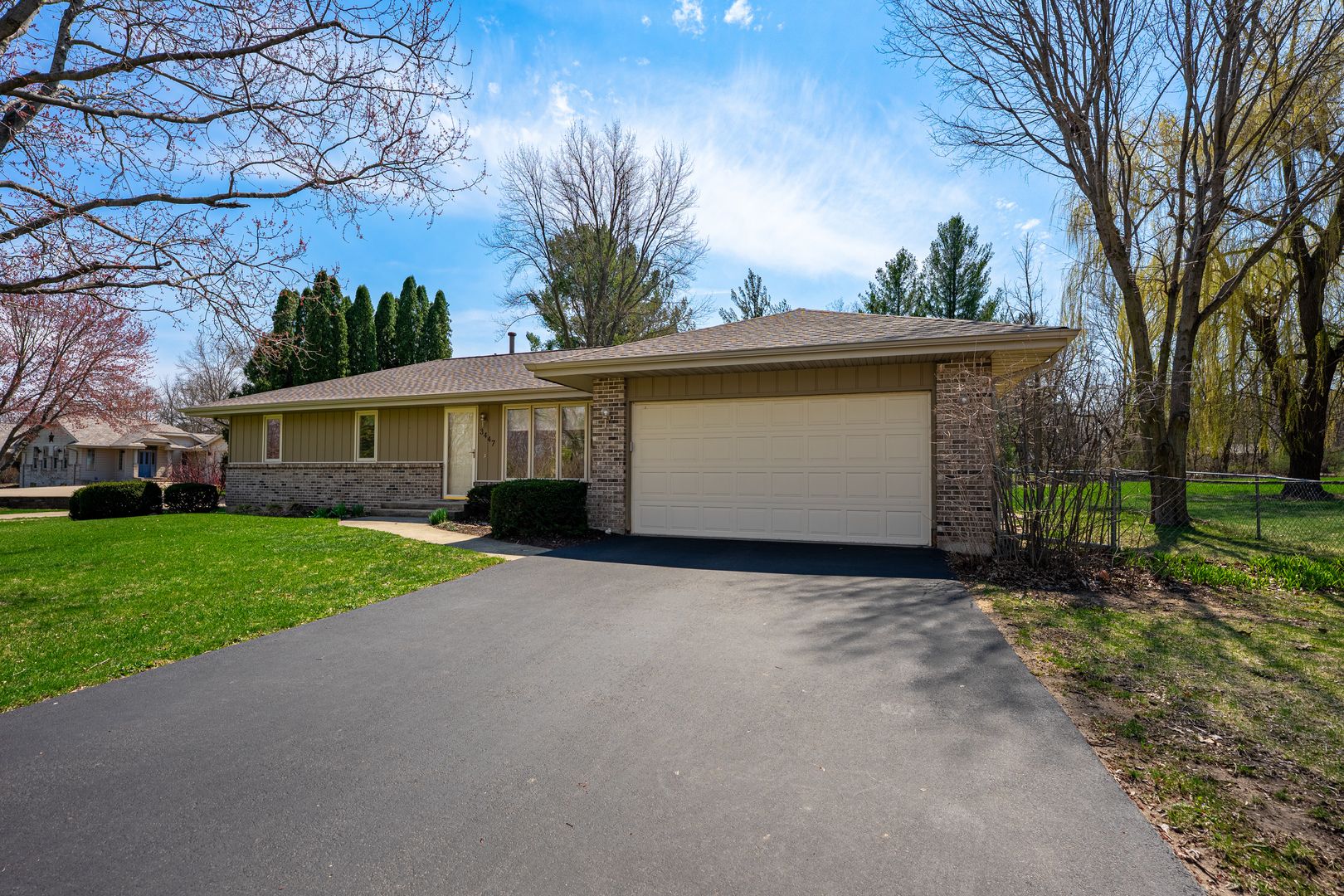 3447 BIGFOOT Trail — Rockford, IL 61109