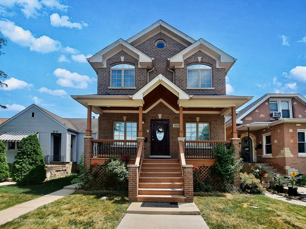 3129 Oconto Avenue, Chicago, IL 60707