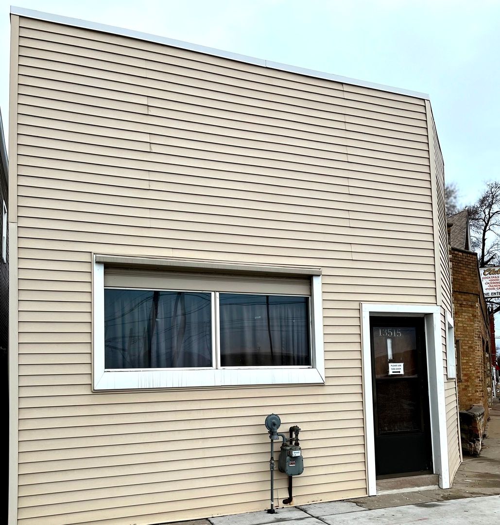 13515 S Baltimore Avenue — Chicago, IL 60633