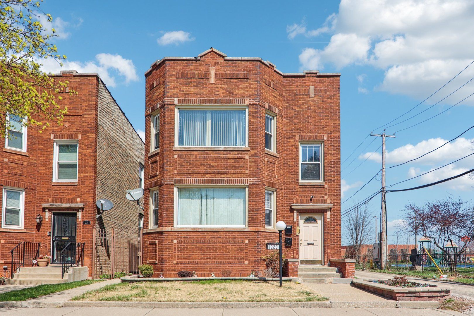 1226 W 77th Street — Chicago, IL 60620