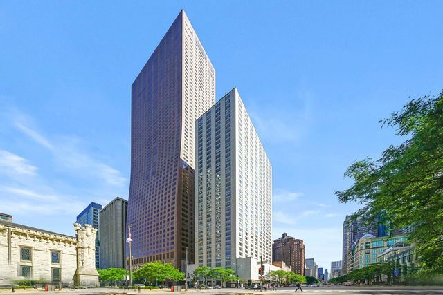 777 N Michigan Avenue #2506 — Chicago, IL 60611