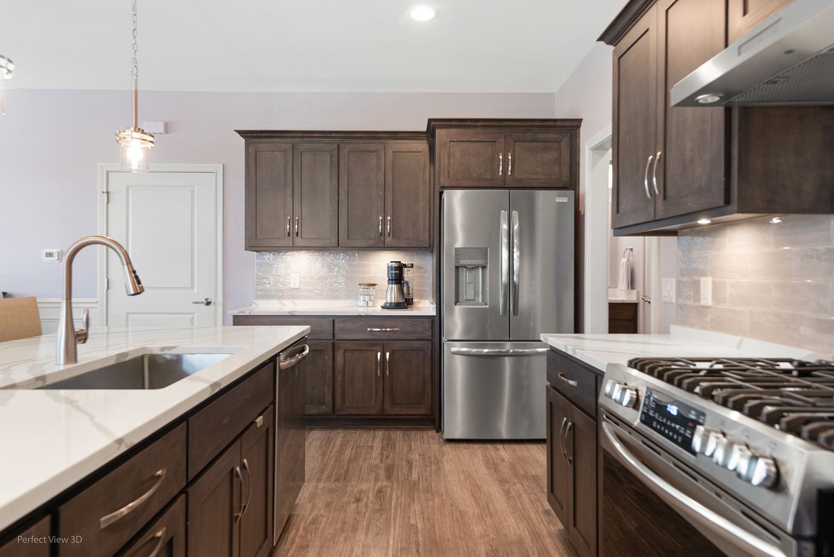 423 Stearn Drive #423, Genoa, IL 60135