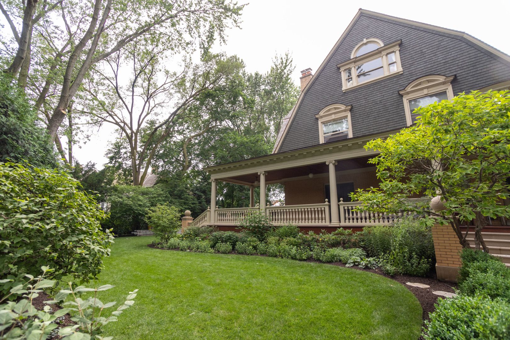 1228 Forest Avenue #3 — Evanston, IL 60202