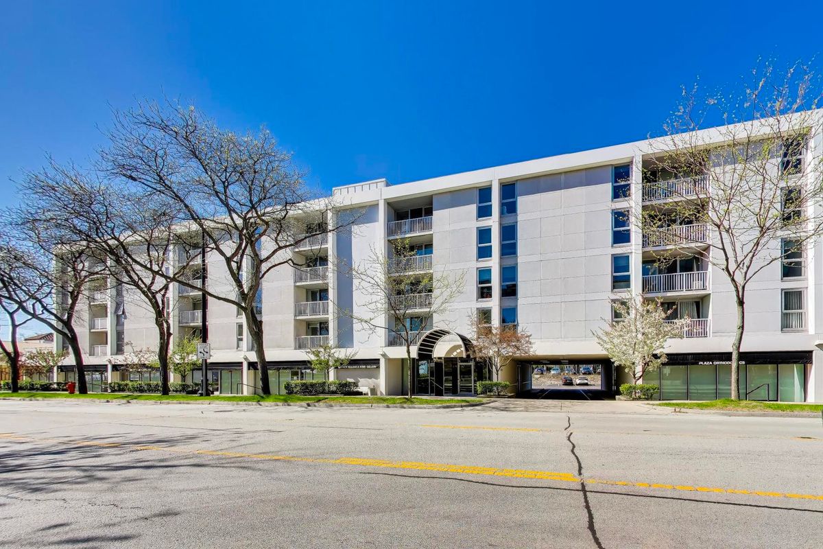 1625 SHERIDAN Road, Wilmette, IL 60091
