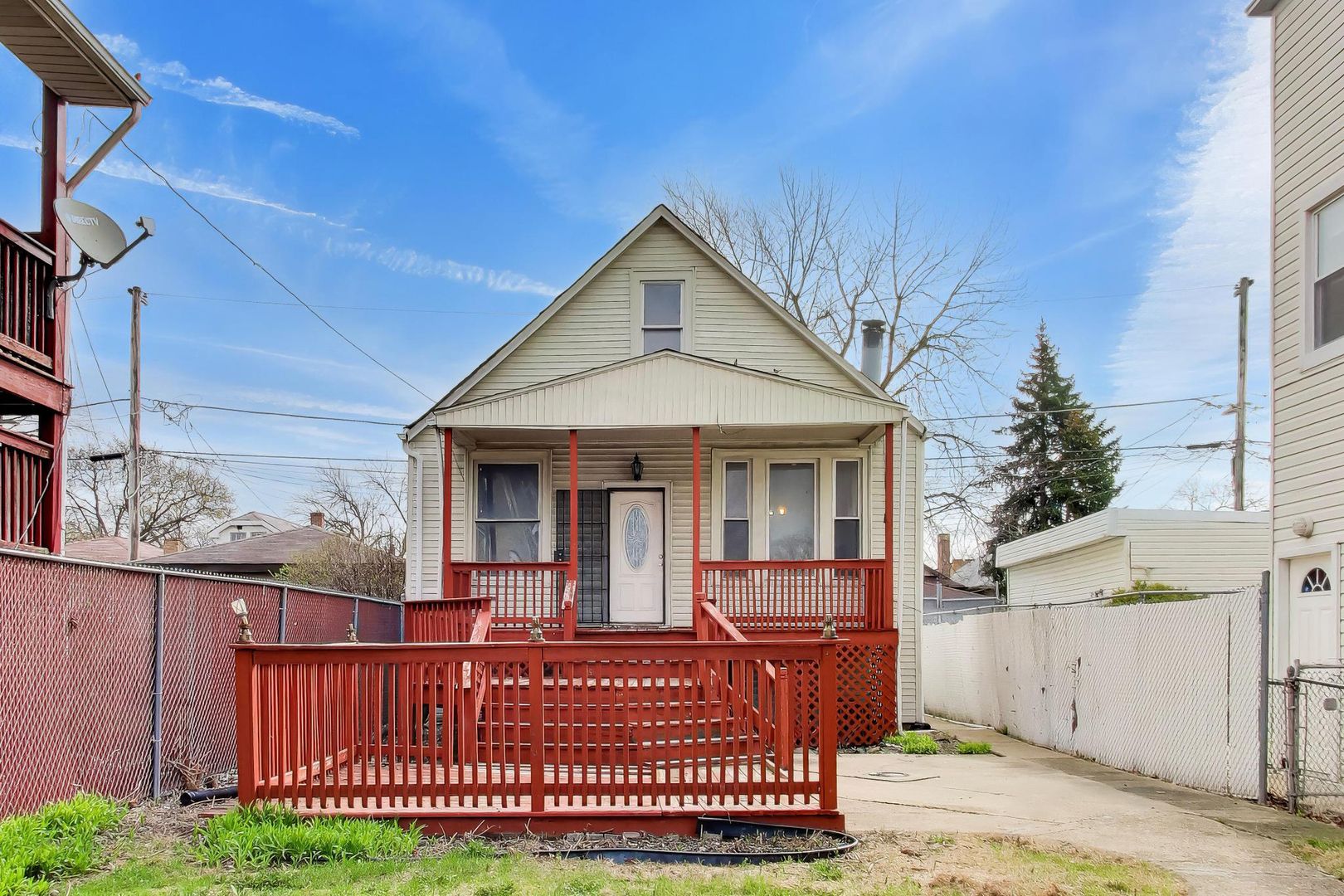 1649 N Latrobe Avenue — Chicago, IL 60639