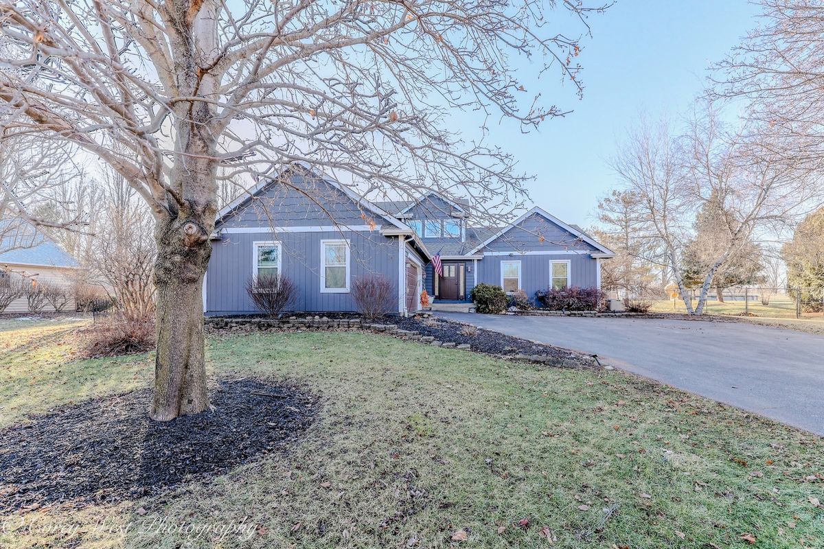 10215 Ridge Lane, Union, IL 60180