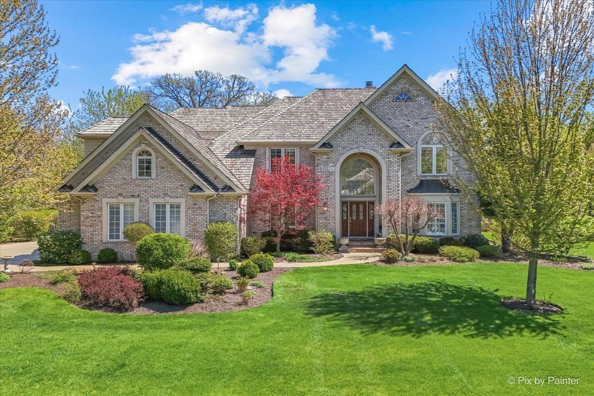 25607 N Countryside Drive — Barrington, IL 60010