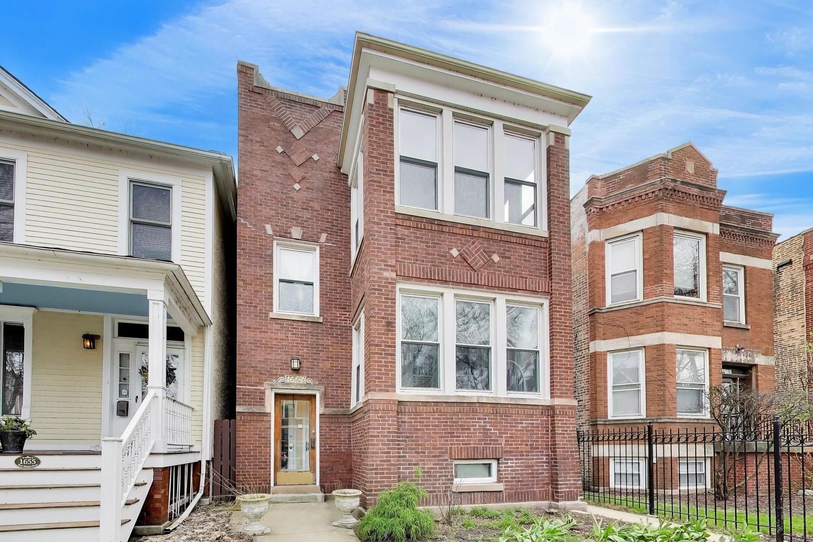 1657 W Winona Street — Chicago, IL 60640
