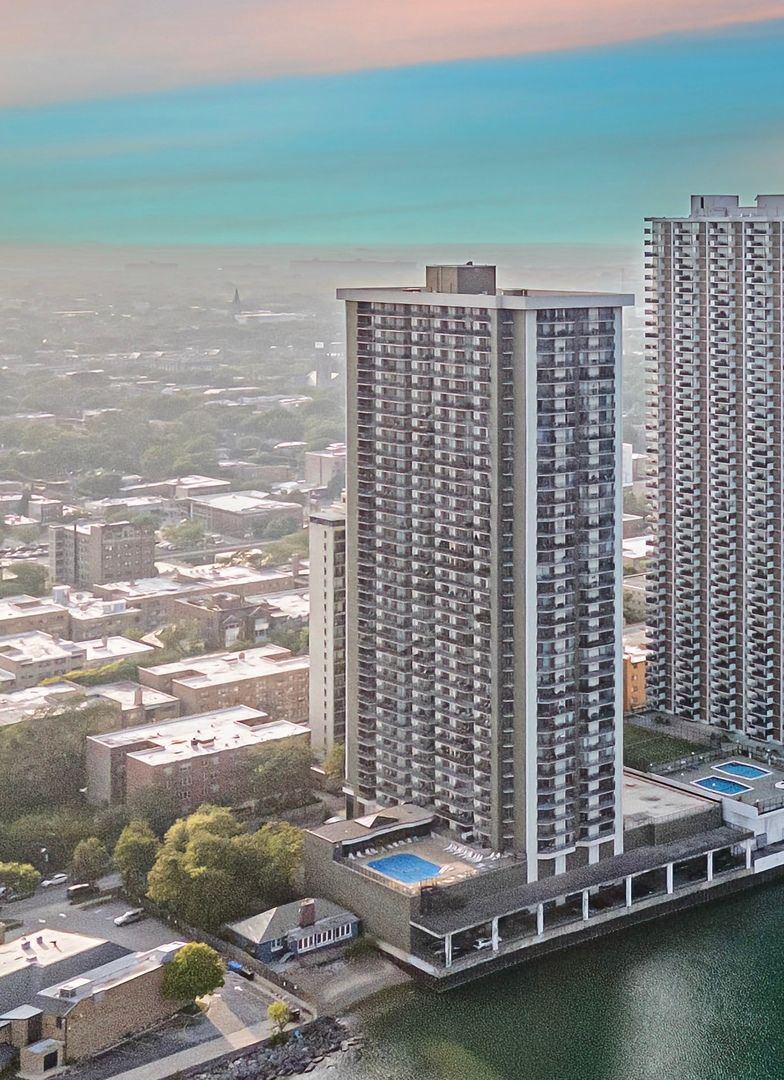 6007 N Sheridan Road #23G — Chicago, IL 60660