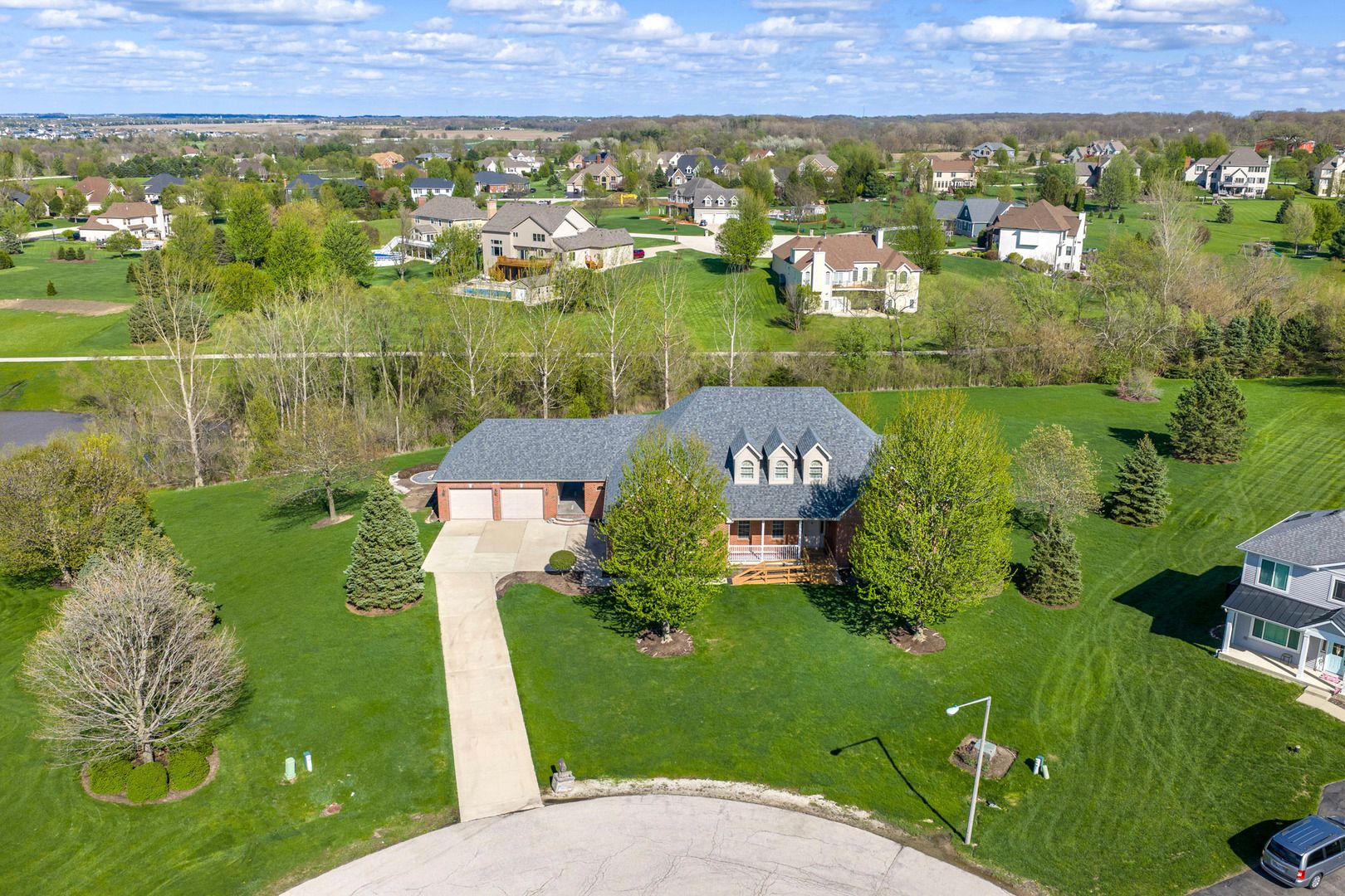 7689 Cole Court — Yorkville, IL 60560