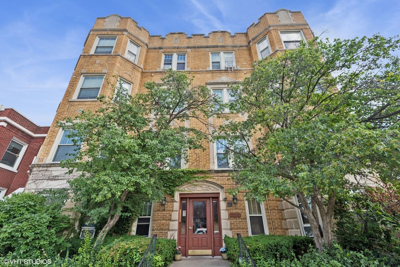7639 Jackson Boulevard #1-W — Forest Park, IL 60130