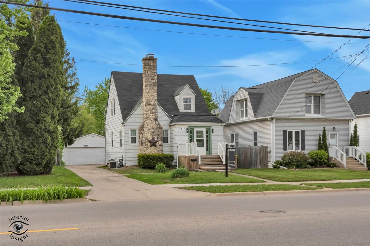 617 Dekalb Avenue, Sycamore, IL 60178
