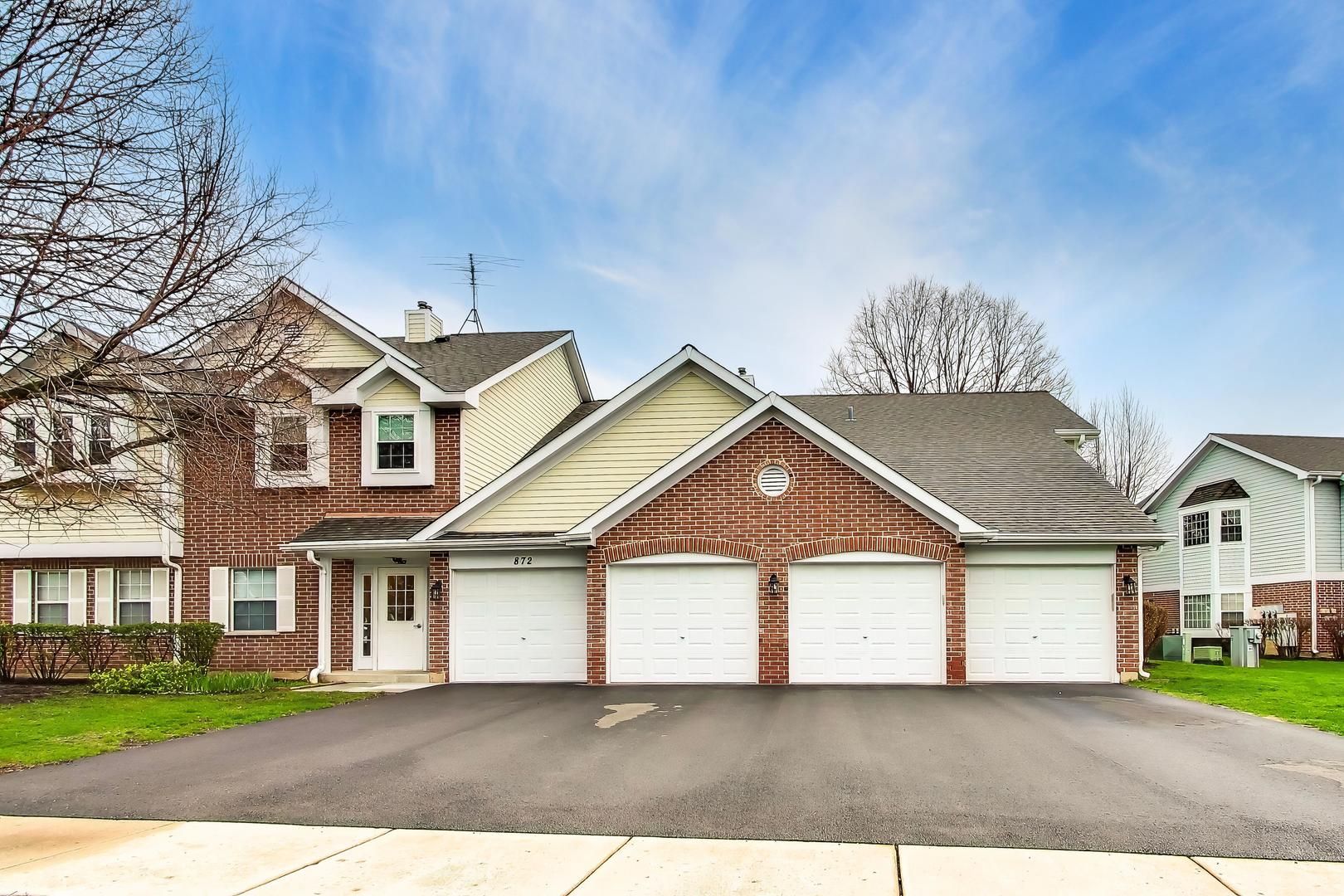 872 Quin Court #102 — Naperville, IL 60563