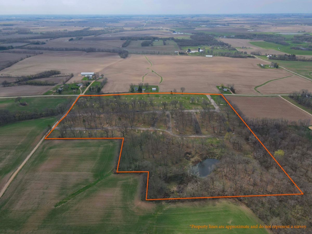 4500 E. River Road, Ridott, IL 61067