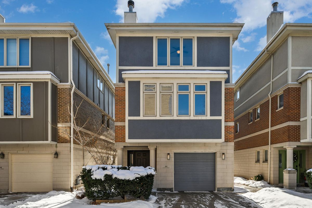 58 15th Street, Chicago, IL 60605