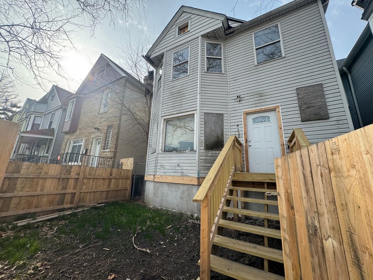 2459 74th Street, Chicago, IL 60649