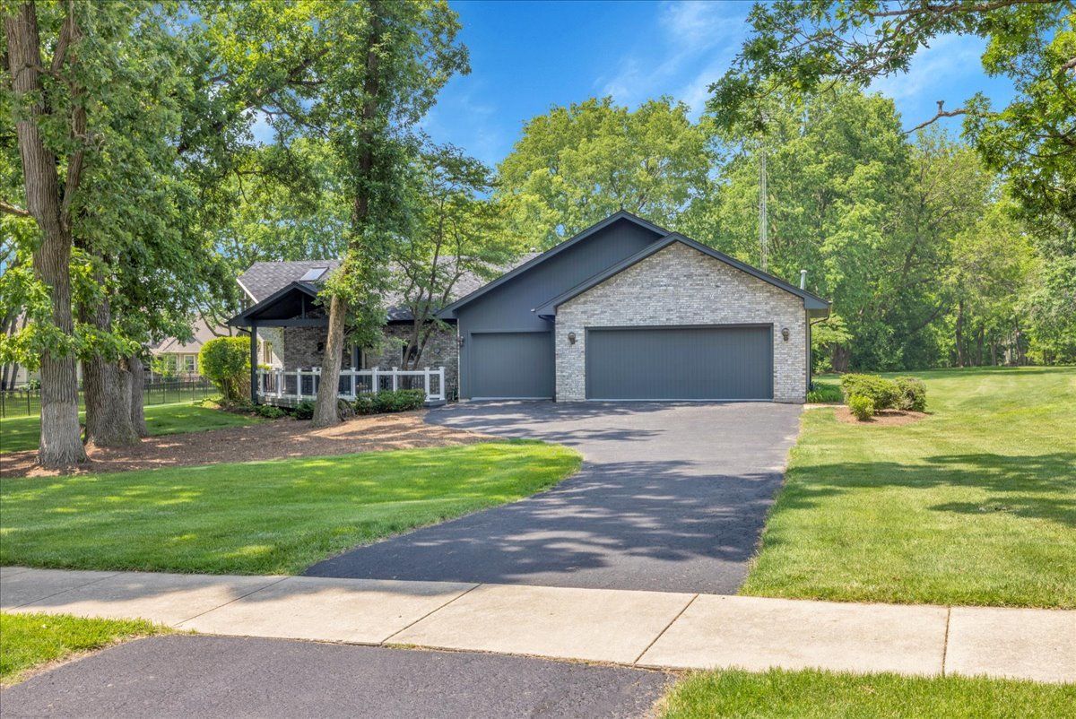664 White Oak Way — Yorkville, IL 60560