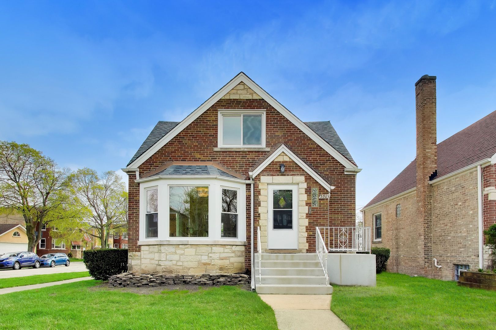 5921 N Melvina Avenue — Chicago, IL 60646