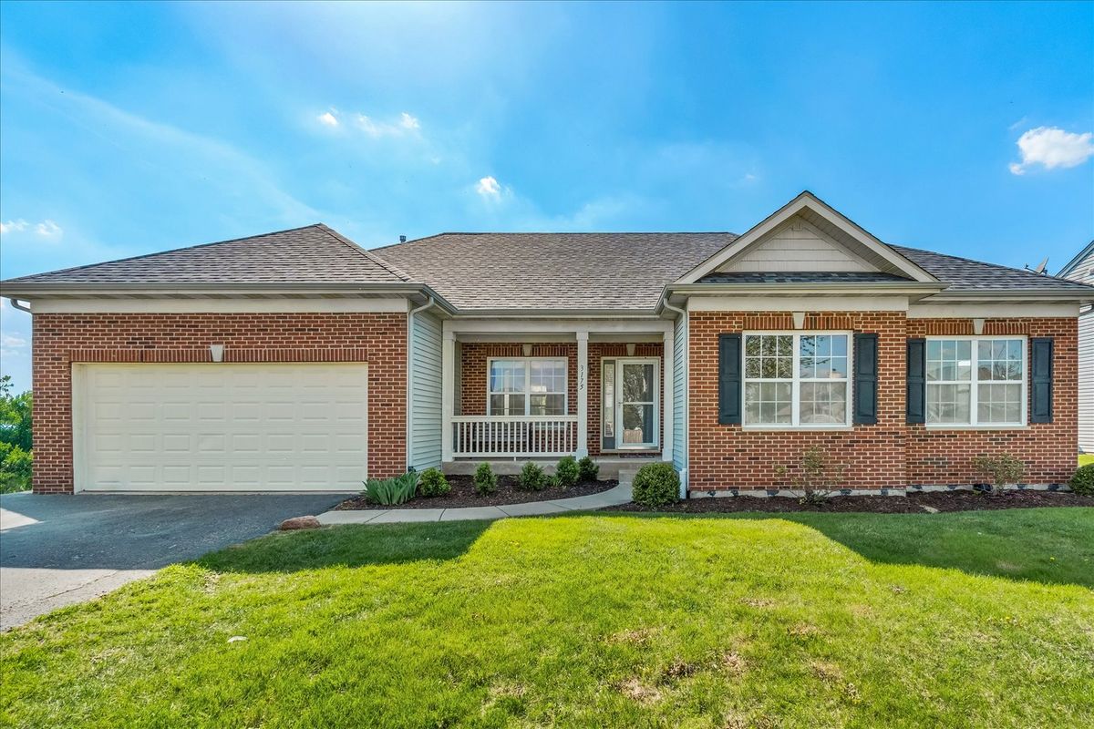 3175 Longview Drive, Yorkville, IL 60560