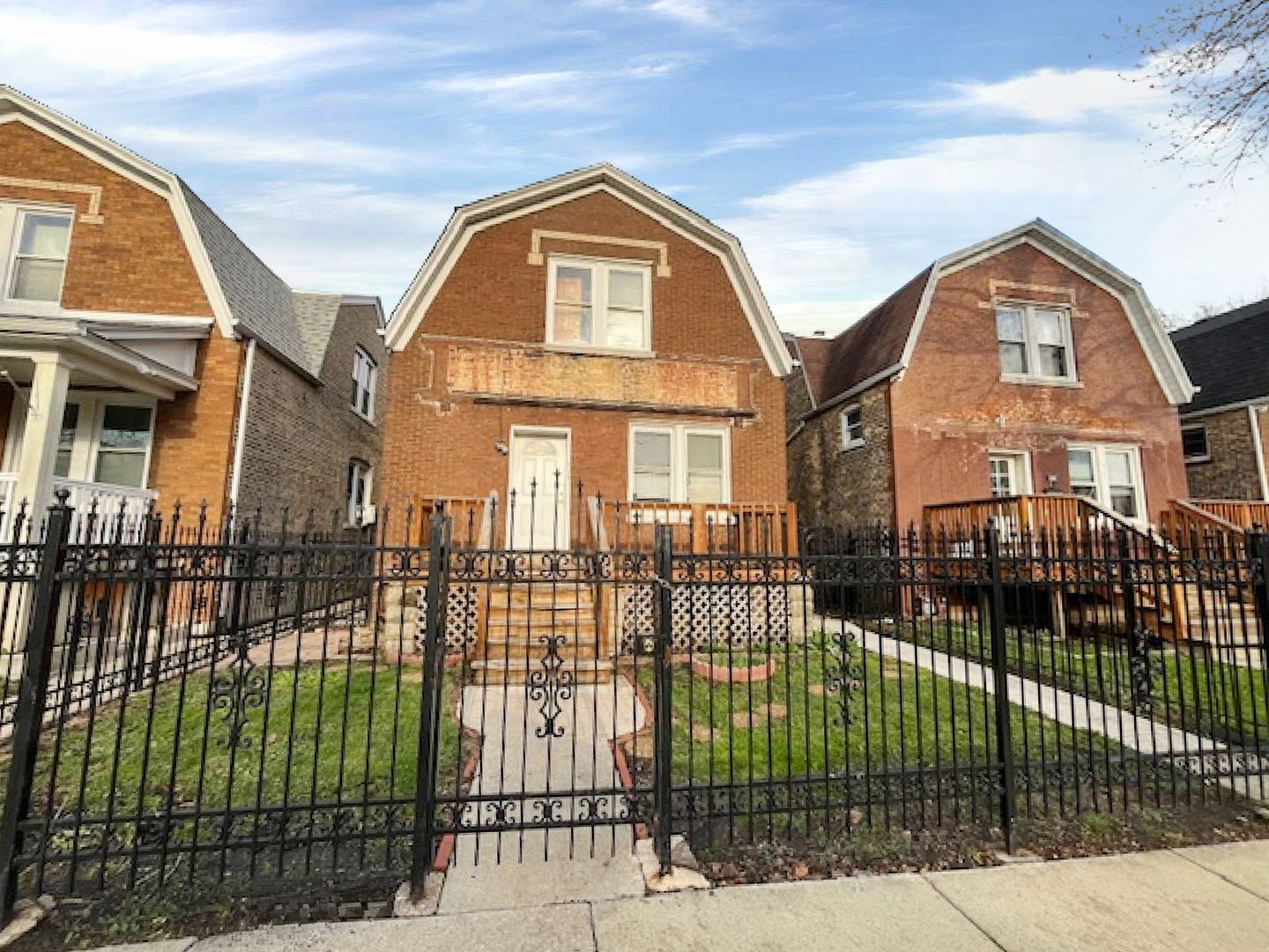 913 N Kedvale Avenue — Chicago, IL 60651