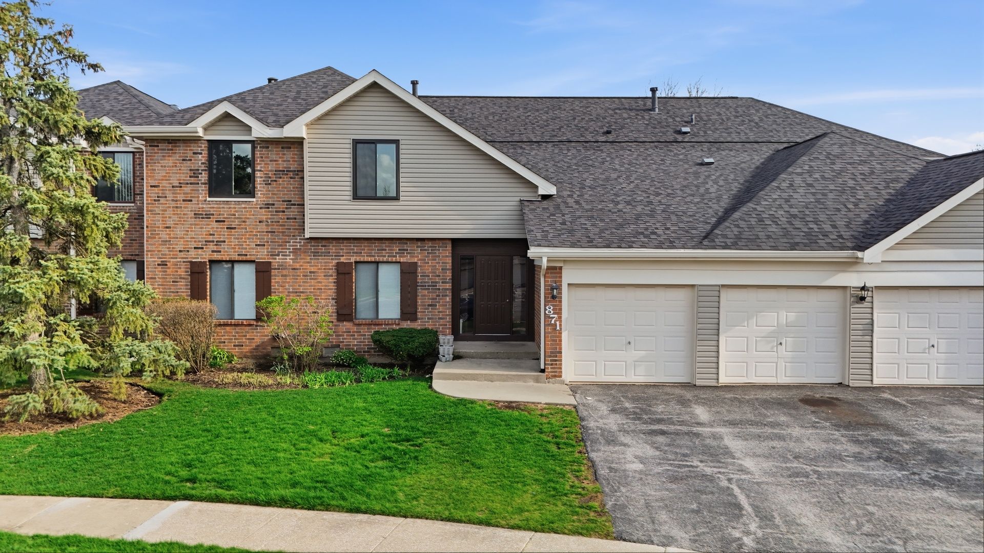 871 Cross Creek Court #C3 — Roselle, IL 60172