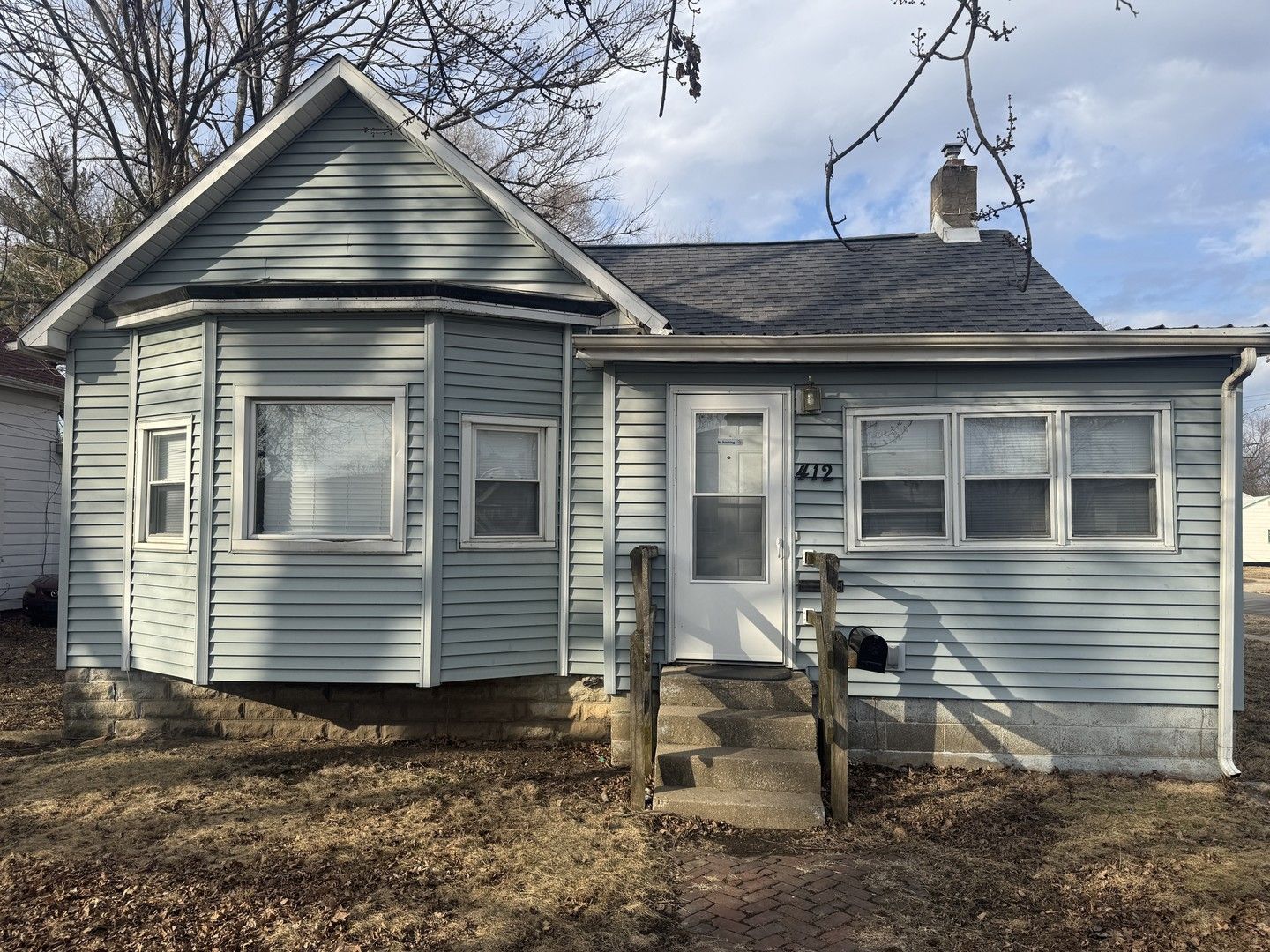 412 E Columbia Avenue — Champaign, IL 61820