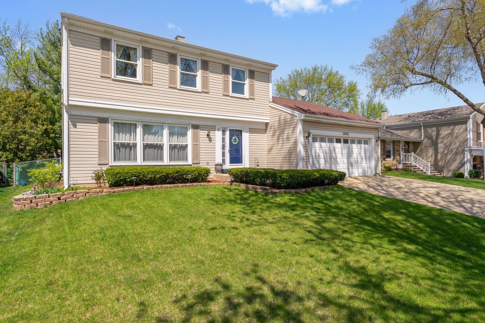 2040 Tiffany Drive — Schaumburg, IL 60194