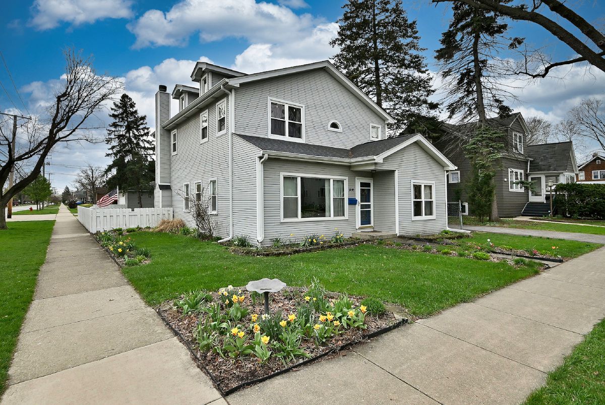 1495 ALGONQUIN Road, Des Plaines, IL 60016