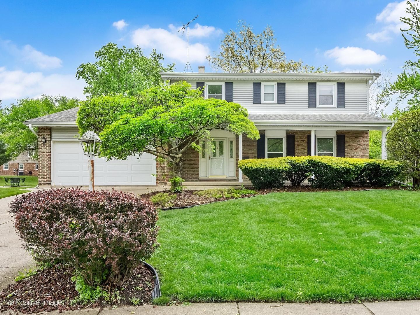 1903 Cheshire Lane — Wheaton, IL 60189