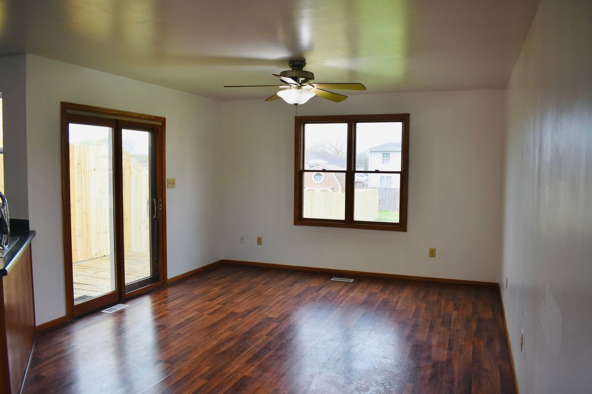 2520 E Clark Street, Diamond, IL 60416
