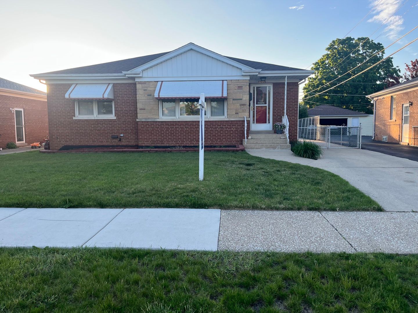 11036 Shaw Street — Westchester, IL 60154