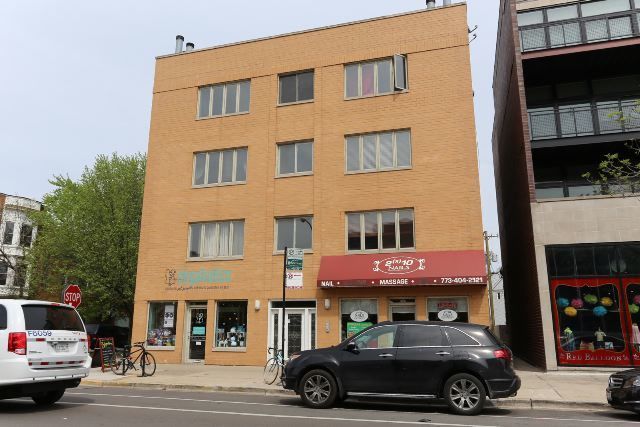 3655 Southport Avenue, Chicago, IL 60613