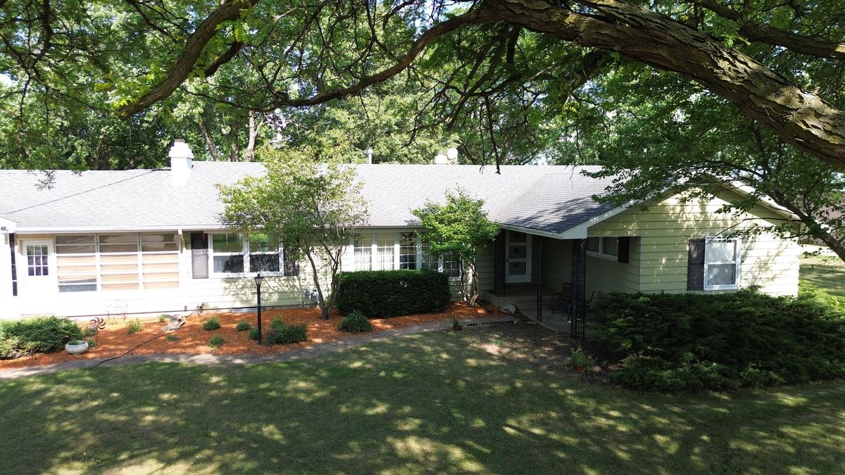 9314 IL Route 23, Marengo, IL 60152