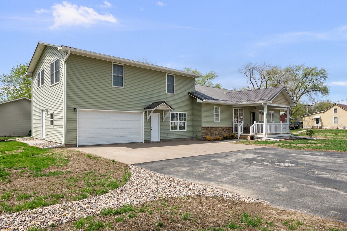 317 S. Walnut Street, Wilton, IA 52778