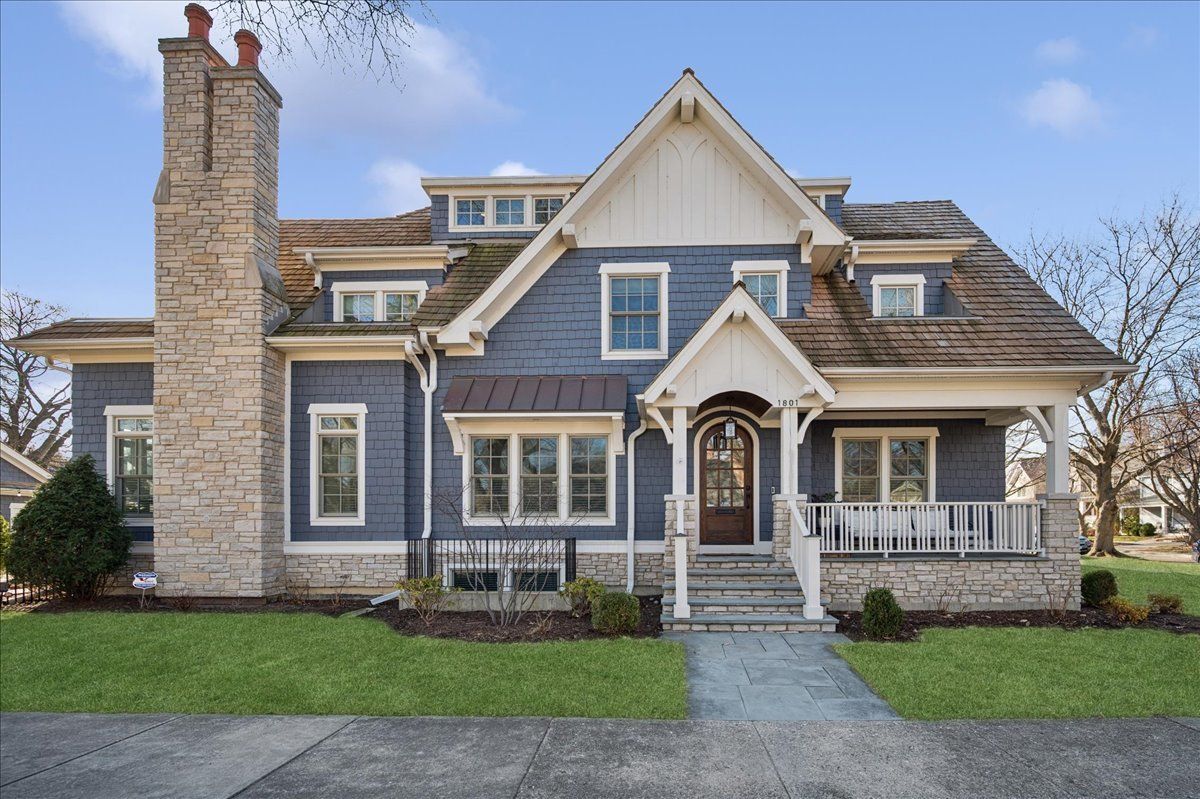 1801 Elmwood Avenue — Wilmette, IL 60091