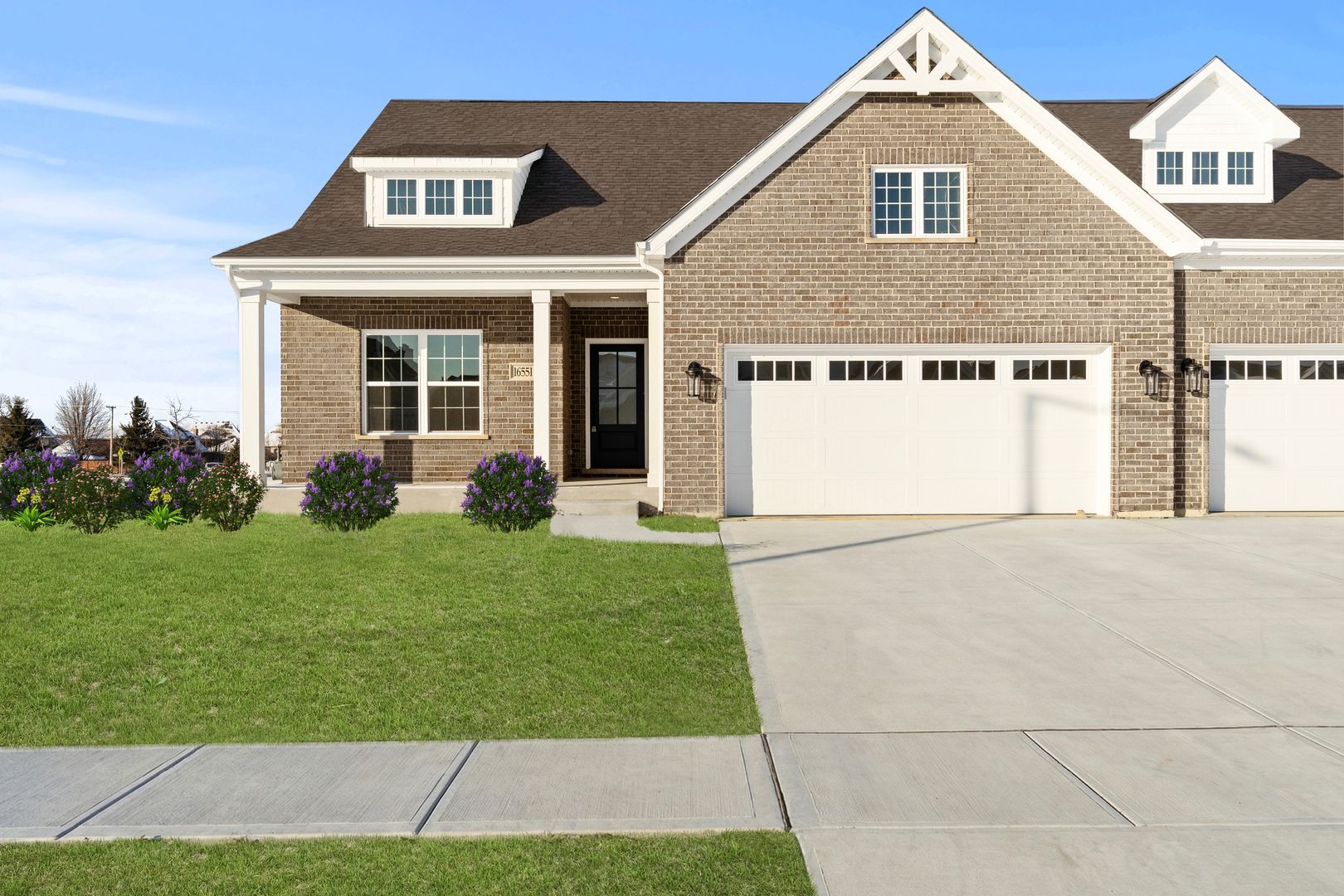 16551 Kayla Drive — Lemont, IL 60439
