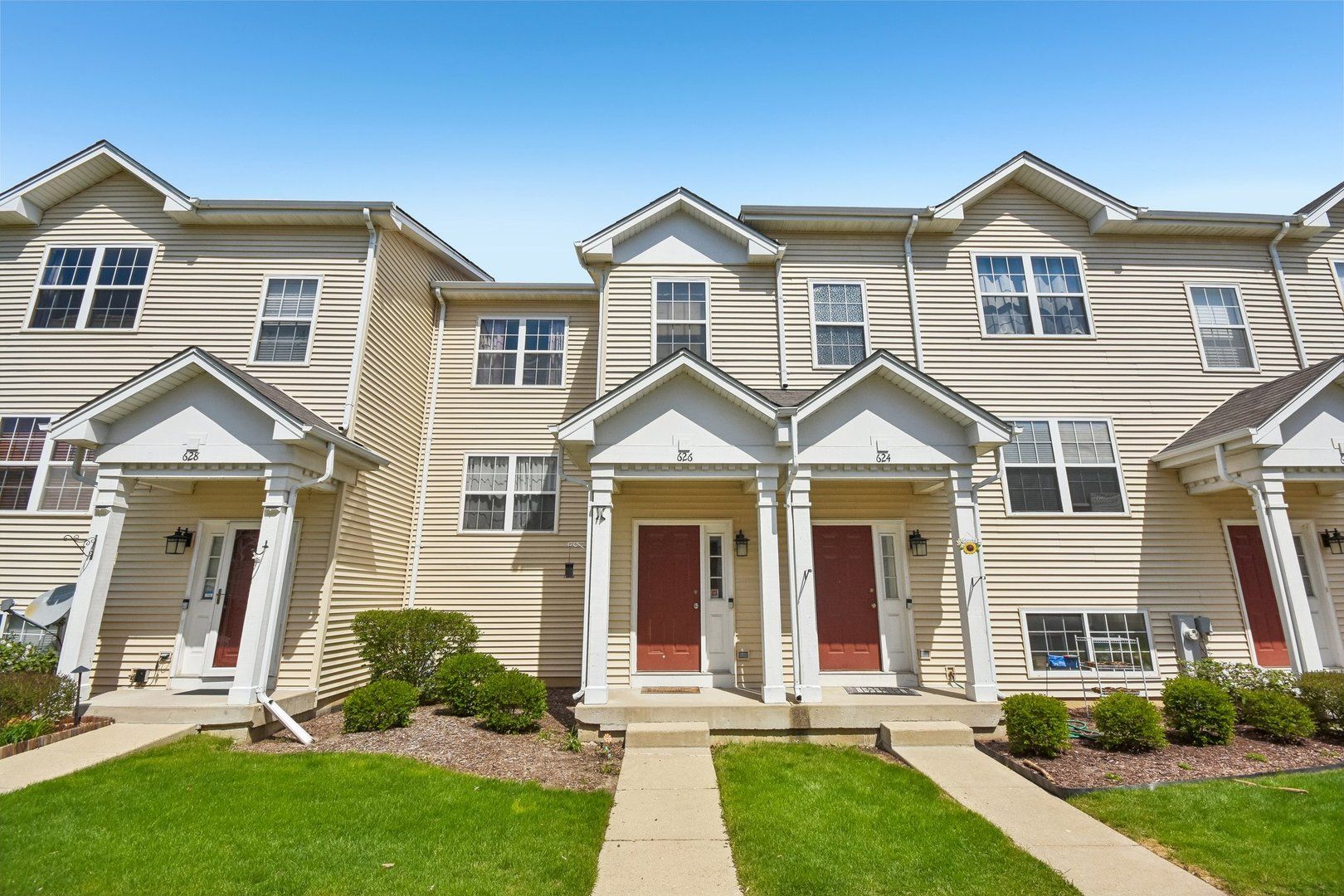 626 N Triumph Court — Hainesville, IL 60073