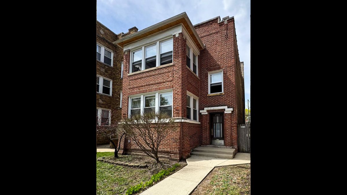 4954 Drake Avenue, Chicago, IL 60625