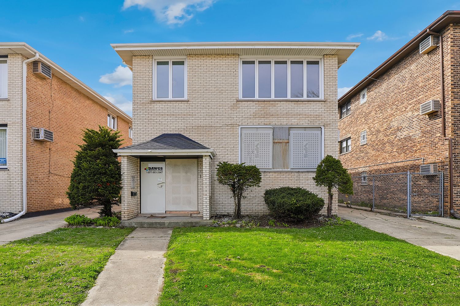 1633 Downs Drive — Calumet City, IL 60409
